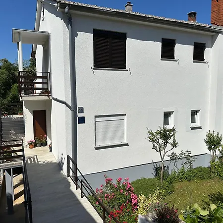 Rukavina Apartment Malinska